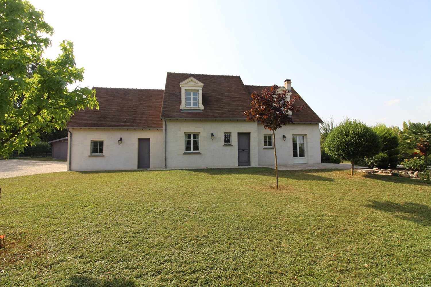 Casa de 4 dormitorios en Blere, France No. 259116