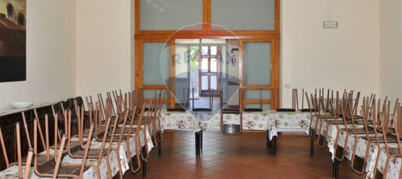 30-salle Bâtiment à Zafferana Etnea, Italy No. 55712 5