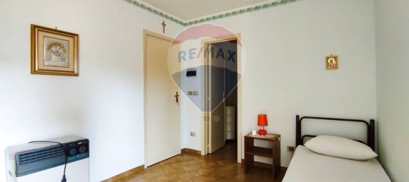 30-salle Bâtiment à Zafferana Etnea, Italy No. 55712 45