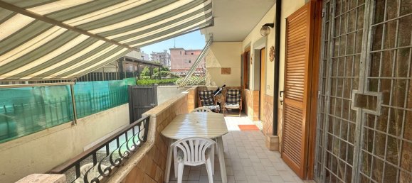 4 Schlafzimmer Doppelhaus in Ladispoli, Italy, Nr. 321612 3