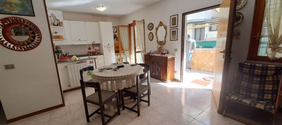 4 Schlafzimmer Doppelhaus in Ladispoli, Italy, Nr. 321612 5