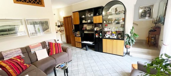 5-Zimmer Doppelhaus in Oria, Italy, Nr. 84428 3