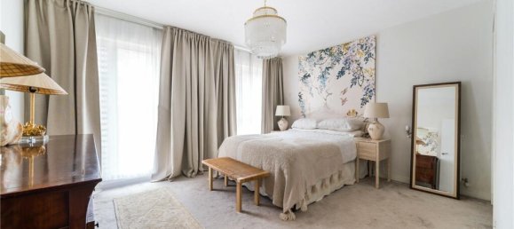 4 bedrooms House in London, United Kingdom No. 3516 14