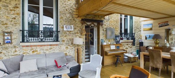 5 bedrooms House in Chevry-Cossigny, France No. 135803 3