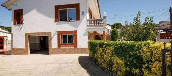 3 Schlafzimmer Villa in Macanet De La Selva, Spain, Nr. 183958 40