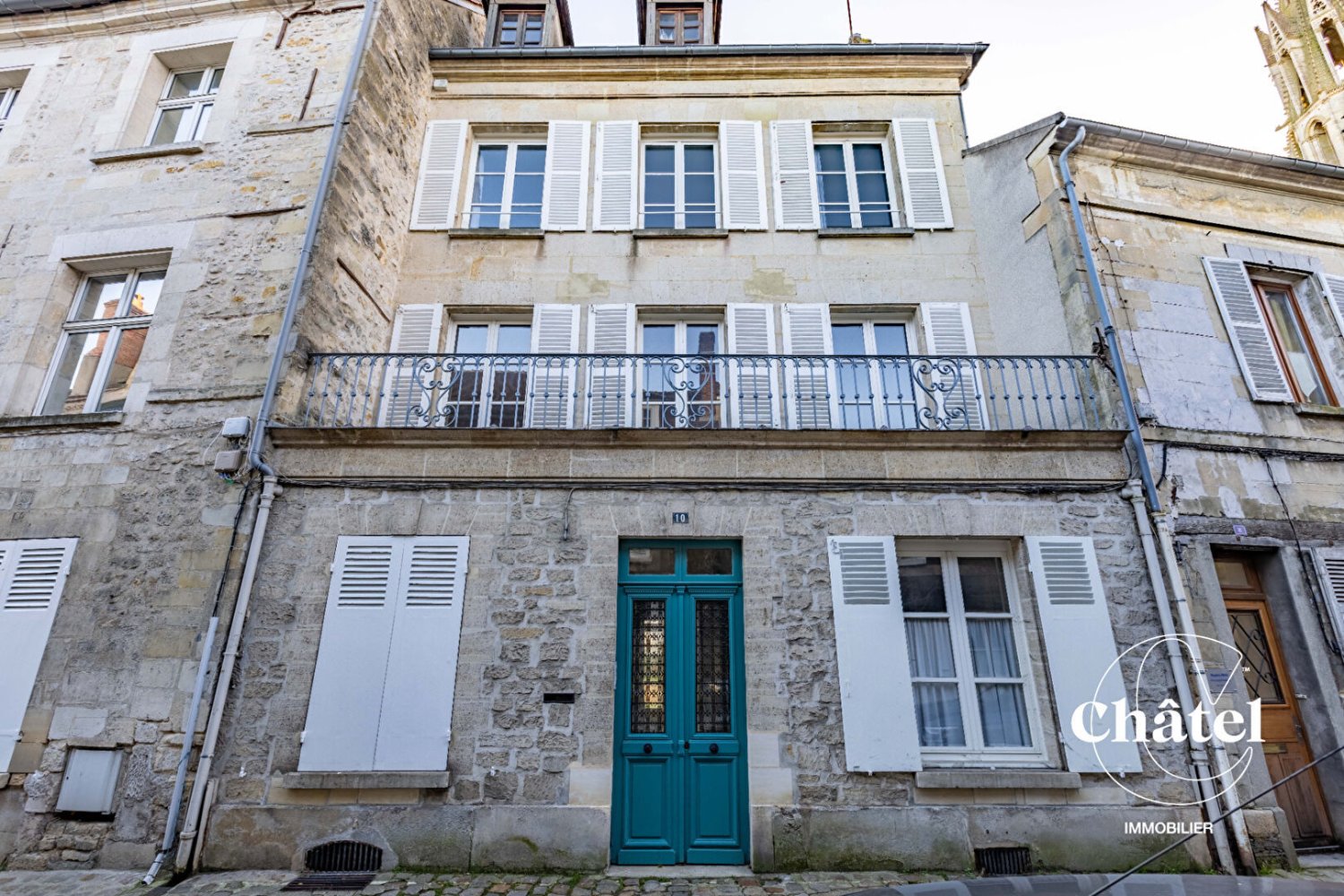 Moradia em banda T4 em Senlis, France N.º 47085