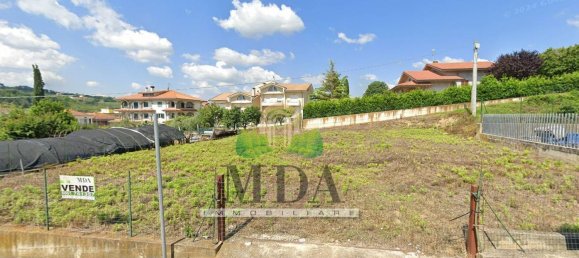 Земельный участок 590м² в Торторето, Италия № 104299 3