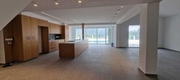 5 bedrooms Villa in Akrounta, Cyprus No. 18624 5