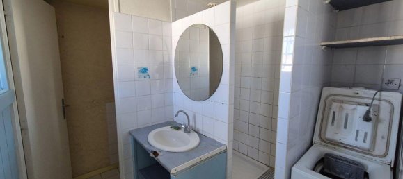 2-salle Appartement à La Flotte, France No. 291066 2