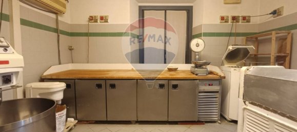 3 rooms Commercial property in Lurano, Italy No. 277714 6