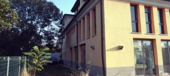 Bureau à Gonzaga, Italy 40m² No. 265635 5