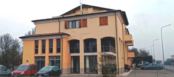 Bureau à Gonzaga, Italy 40m² No. 265635 2