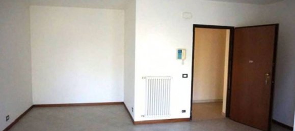 Bureau à Gonzaga, Italy 40m² No. 265635 10