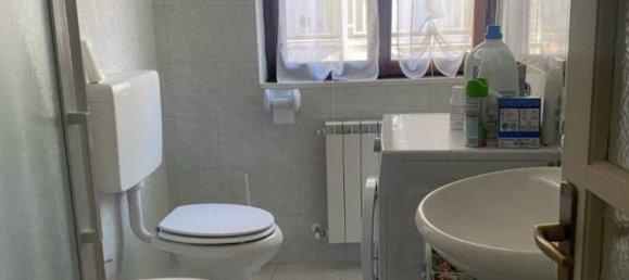 3 Schlafzimmer Haus in Introbio, Italy, Nr. 337686 11