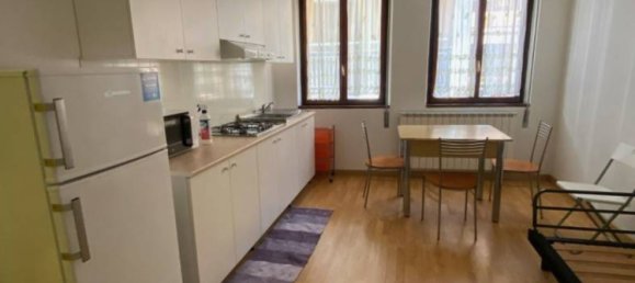 3 Schlafzimmer Haus in Introbio, Italy, Nr. 337686 14