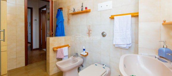 Apartamento de 3 divisões em Busto Arsizio, Italy N.º 173649 14
