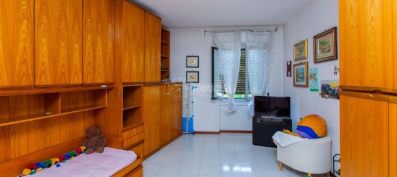 Apartamento de 3 divisões em Busto Arsizio, Italy N.º 173649 23