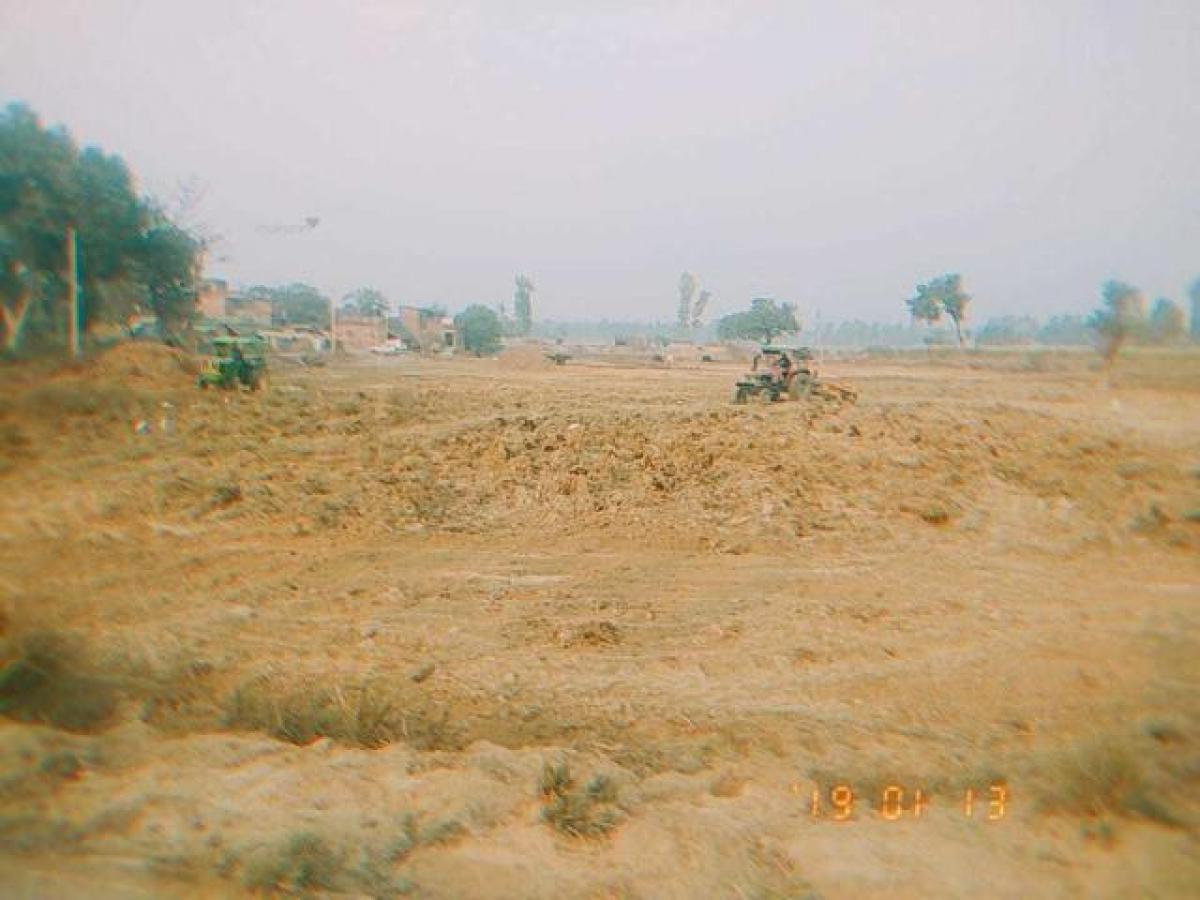 Grundstück in Lucknow, India, Nr. 37057