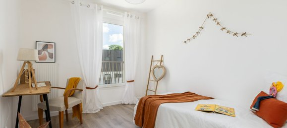 Квартира с 3 спальнями в Коломб, Франция № 174511 9