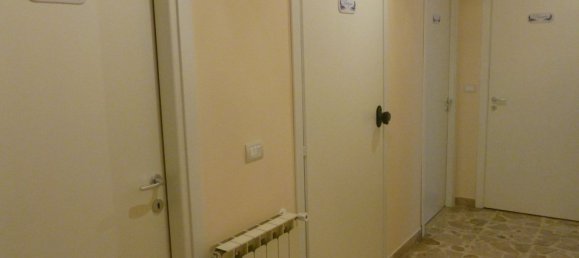 8 rooms Apartment in Catania, Italy No. 306979 24