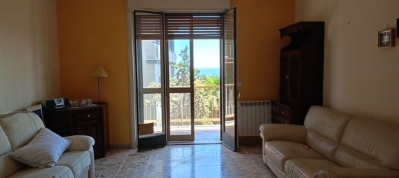 8 rooms Apartment in Catania, Italy No. 306979 9