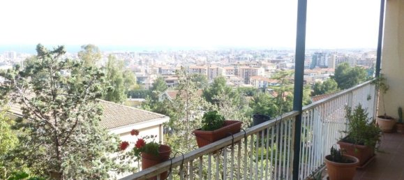 8 rooms Apartment in Catania, Italy No. 306979 4