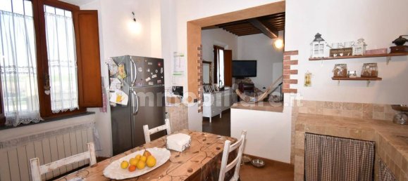 Casa T2 em San Giuliano Terme, Italy N.º 352015 9