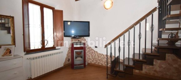 Casa T2 em San Giuliano Terme, Italy N.º 352015 7