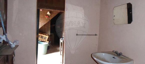 4 bedrooms House in Aguda, Portugal No. 16179 19