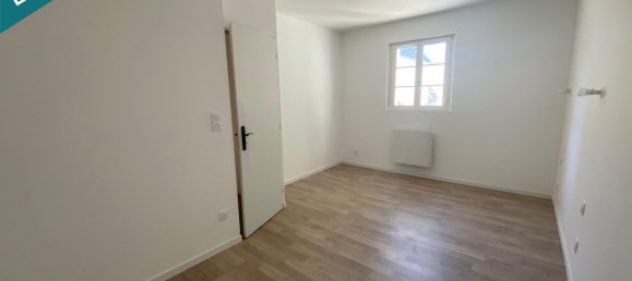 2 Schlafzimmer Haus in Loches, France, Nr. 258802 4
