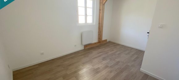 2 Schlafzimmer Haus in Loches, France, Nr. 258802 3