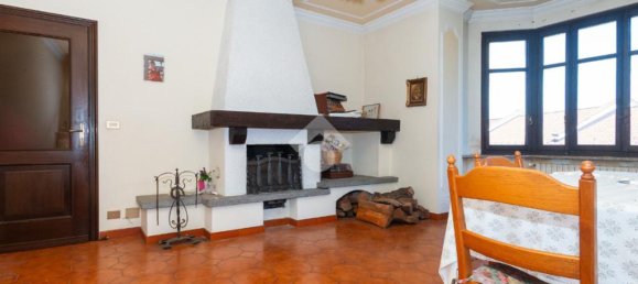 Villa de 5 dormitorios en Caselle Torinese, Italy No. 340407 13