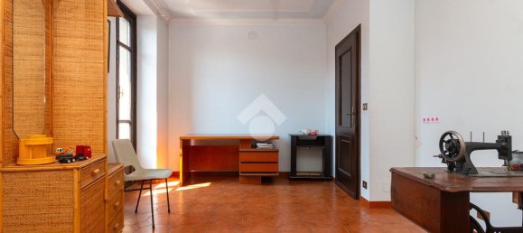 Villa de 5 dormitorios en Caselle Torinese, Italy No. 340407 24