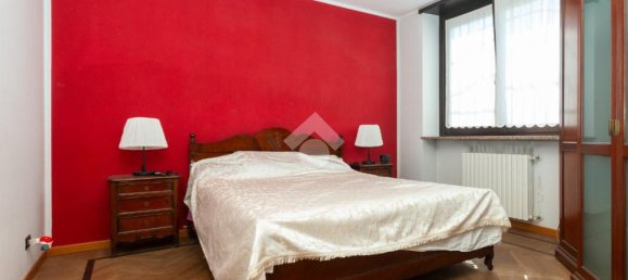 Villa de 5 dormitorios en Caselle Torinese, Italy No. 340407 6