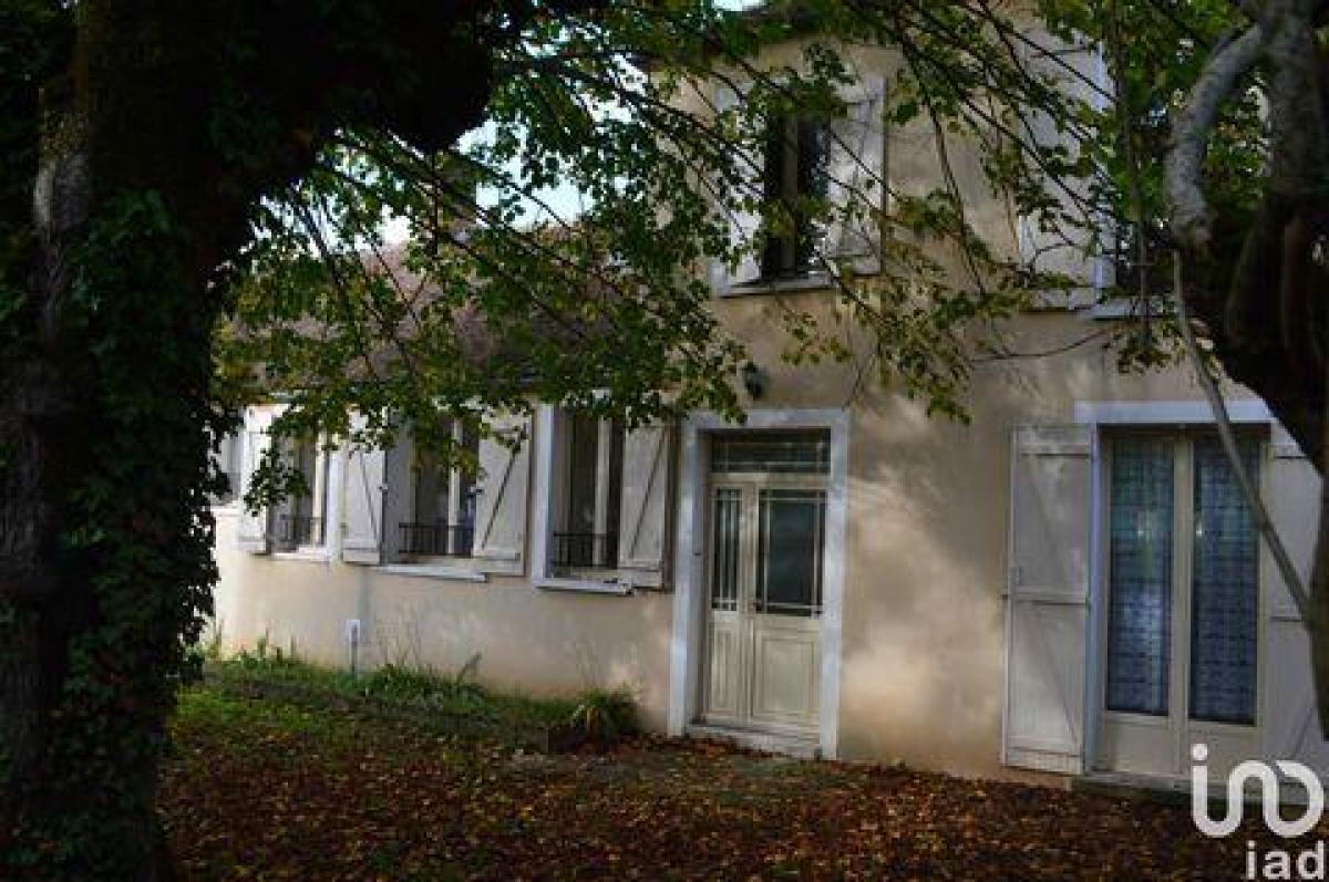 4 Schlafzimmer Haus in Nemours, France, Nr. 28643
