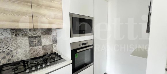 2 bedrooms Apartment in Trani, Italy No. 55023 9