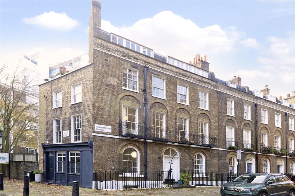 6 Schlafzimmer Haus in London, United Kingdom, Nr. 3539