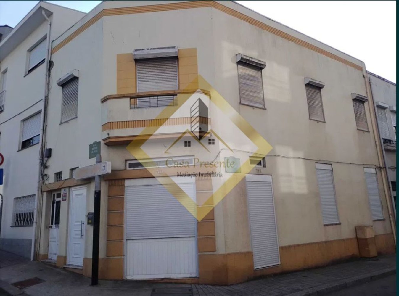 3 bedrooms Duplex in Porto, Portugal No. 81584