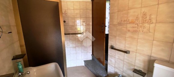 4 rooms House in Castellamonte, Italy No. 17626 16