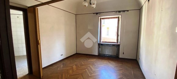 4 rooms House in Castellamonte, Italy No. 17626 18