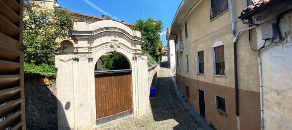 4 rooms House in Castellamonte, Italy No. 17626 22