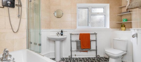  Maisonette in Bristol, United Kingdom No. 2539 9