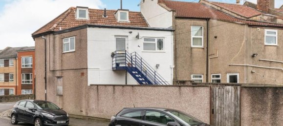  Maisonette in Bristol, United Kingdom No. 2539 12