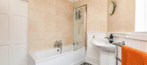  Maisonette in Bristol, United Kingdom No. 2539 10