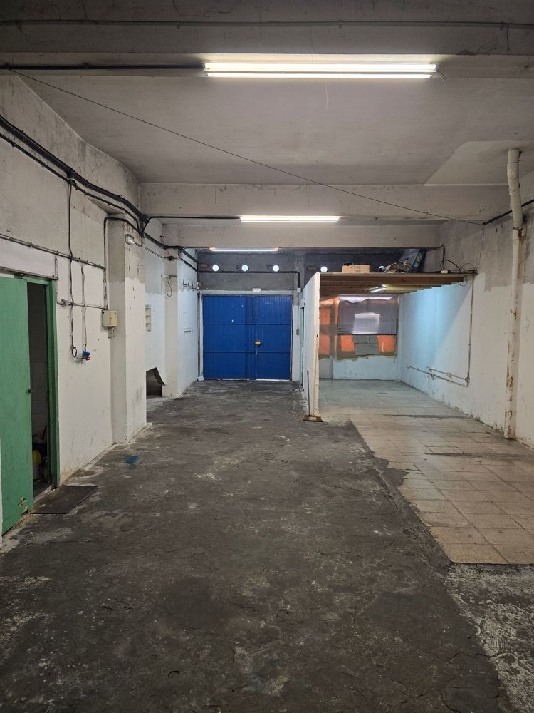 Propiedad comercial en La Coruña, Spain 89 m² No. 232018