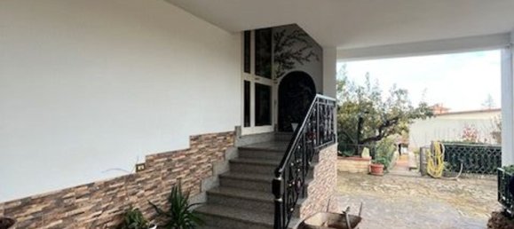 4 Schlafzimmer Villa in Palestrina, Italy, Nr. 356427 36