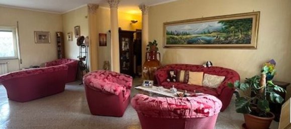 4 Schlafzimmer Villa in Palestrina, Italy, Nr. 356427 3