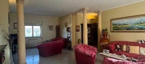 4 Schlafzimmer Villa in Palestrina, Italy, Nr. 356427 28