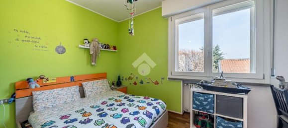 3 rooms Apartment in Bagnolo in Piano, Italy No. 161547 30