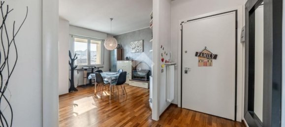 3 rooms Apartment in Bagnolo in Piano, Italy No. 161547 6